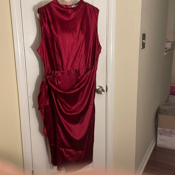 Grace Karin Dresses & Skirts - Grace Karin Red Burgundy Stretch Satin High Neck Sheath Dress 2X